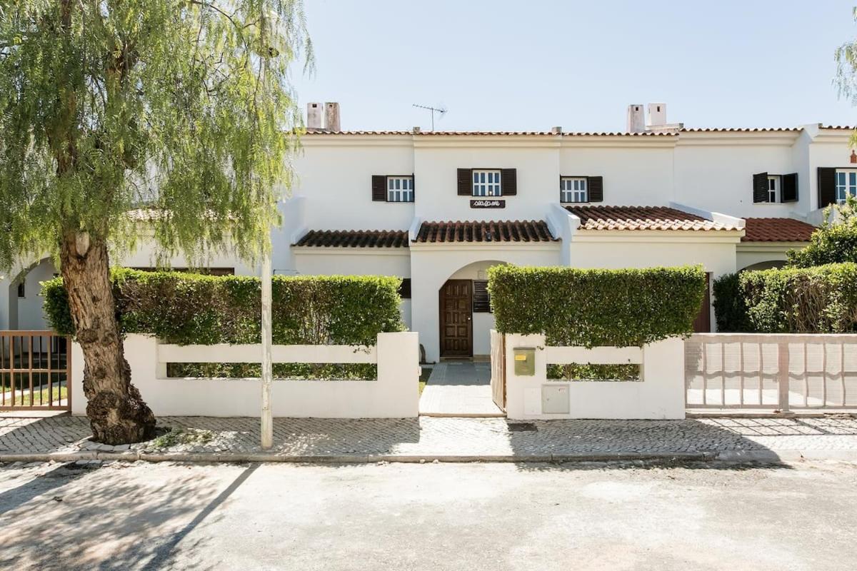 Beachfront Villa With Private Pool In Manta Rota Vila Nova de Cacela Kültér fotó